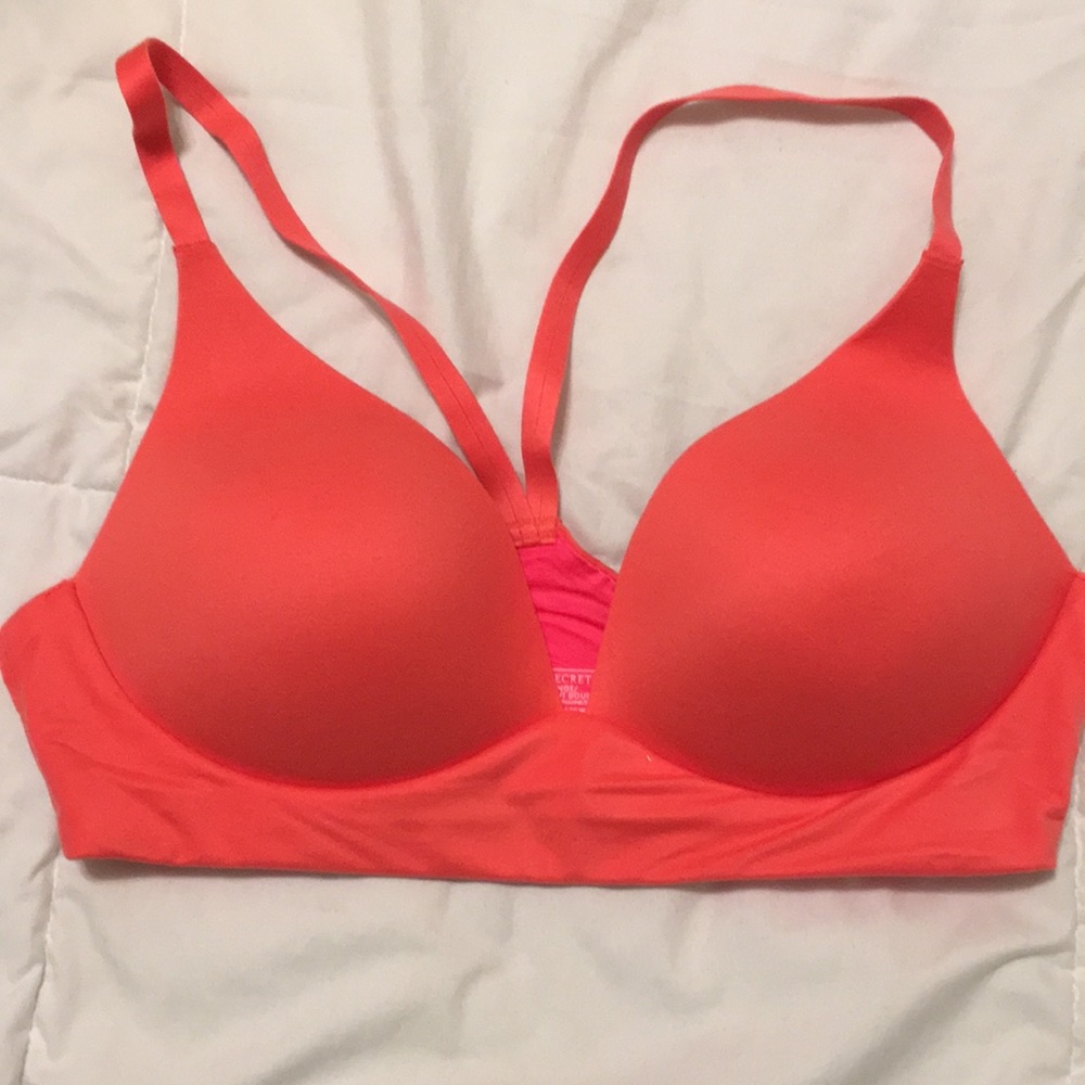 Lightly lined Victoria Secret plunge